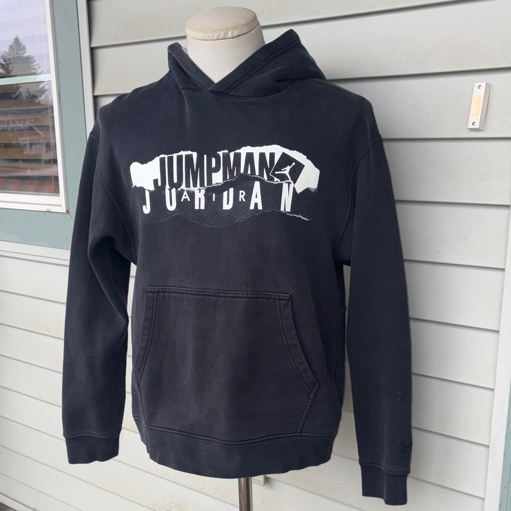 Jordan Jumpman black hoodie.  Medium.  Great condition.